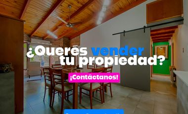 Casa de Tres Dormitorios en Venta en Capitan Bermudez con cochera y patio