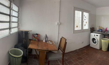 VENTA CASA 4 DORMITORIOS. COCHERA. PATIO. TERRAZA