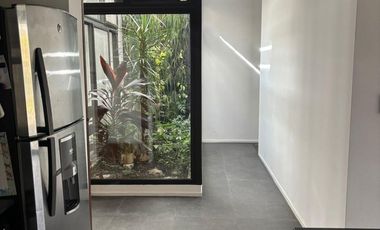 VENTA CASA 4 DORMITORIOS. COCHERA. PATIO. TERRAZA