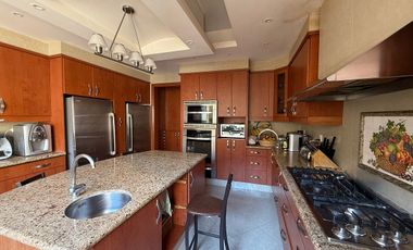 Casa en conjunto en Venta, Bosques de las Lomas, Ahuehuetes Nte.