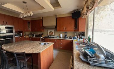 Casa en conjunto en Venta, Bosques de las Lomas, Ahuehuetes Nte.