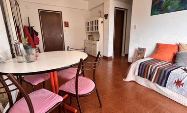 Venta Departamento 3 ambientes apto crédito, Miramar centro.