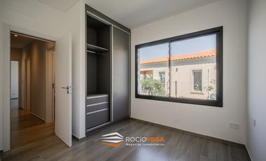 Casa en venta en  Barrio San Felipe Canning
