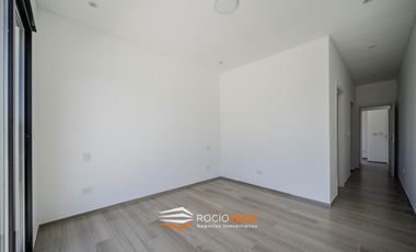 Casa en venta en  Barrio San Felipe Canning