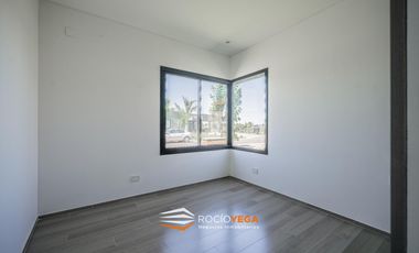 Casa en venta en  Barrio San Felipe Canning