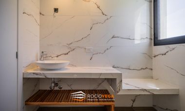 Casa en venta en  Barrio San Felipe Canning