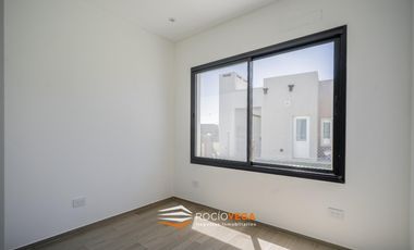 Casa en venta en  Barrio San Felipe Canning