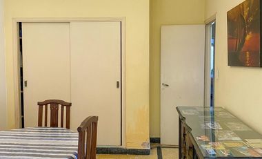 Chalet Familiar con Amplio Jardín en Colinas de Peralta Ramos