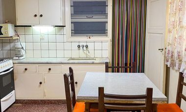 Chalet Familiar con Amplio Jardín en Colinas de Peralta Ramos