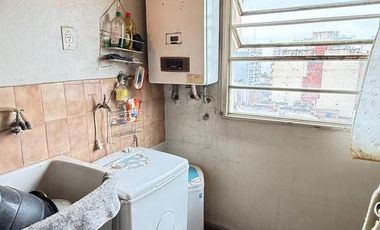 Amplio departamento de 3 dormitorios   dependencia en Virgen de la Merced al 200, Barrio Norte