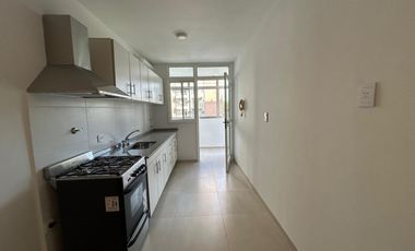 Departamento 3 ambientes en alquiler en centro de Martinez con cochera