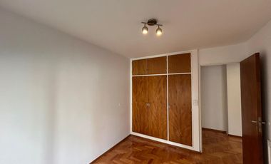 Departamento 3 ambientes en alquiler en centro de Martinez con cochera