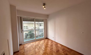 Departamento 3 ambientes en alquiler en centro de Martinez con cochera