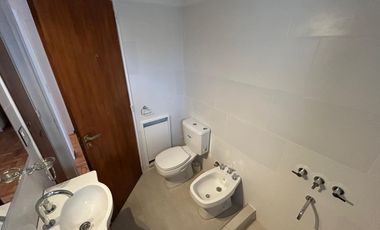 Departamento 3 ambientes en alquiler en centro de Martinez con cochera