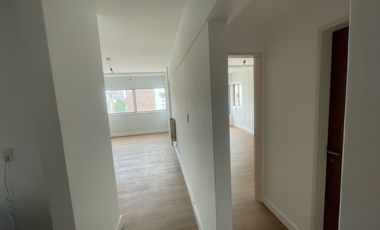 Departamento en venta de un Dormitorio en Rosario - Barrio Lourdes