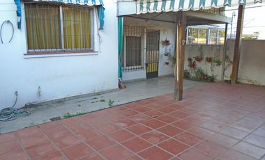 VENTA CASA 2 AMBIENTES EN CARAPACHAY