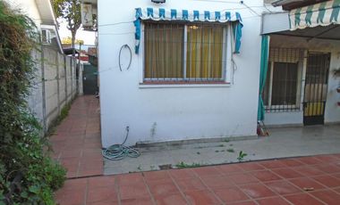VENTA CASA 2 AMBIENTES EN CARAPACHAY