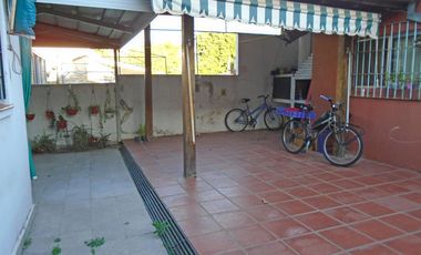 VENTA CASA 2 AMBIENTES EN CARAPACHAY