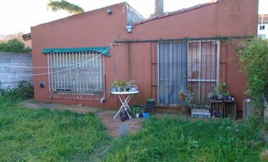 VENTA CASA 2 AMBIENTES EN CARAPACHAY