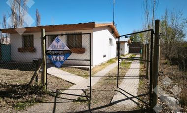 Venta 2 Casas en Lote de 300 M2 Bº Caminos del Sol - Plottier