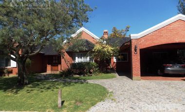 Casa - Campos De Echeverria