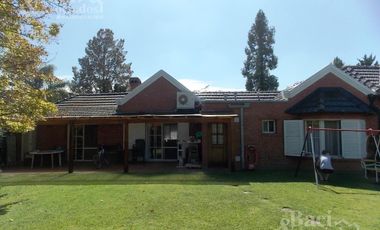 Casa - Campos De Echeverria