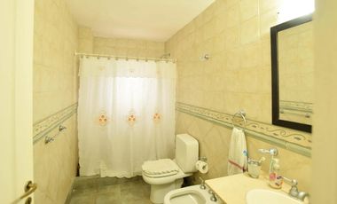 Casaquinta zona Cruce Varela