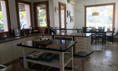 Casa en Alquiler en Santa Maria De Tigre