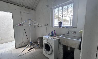 venta casa Rosario Barrio Belgrano 2 dormitorios amplio terreno