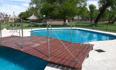 Casa Isla Santa Monica  5 Dormitorios  3 Pisos