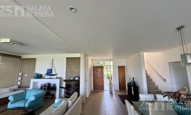 Casa Isla Santa Monica  5 Dormitorios  3 Pisos