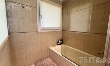 Casa Isla Santa Monica  5 Dormitorios  3 Pisos