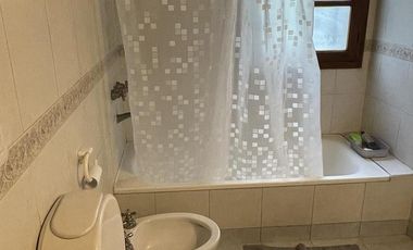 ALQ Abril-Noviembre | Confortable Casa con Jardin y Pileta en Barrio Altavista