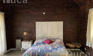 ALQ Abril-Noviembre | Confortable Casa con Jardin y Pileta en Barrio Altavista