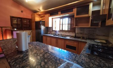 Oportunidad de alquiler casa de tres dormitorios en San Vicente