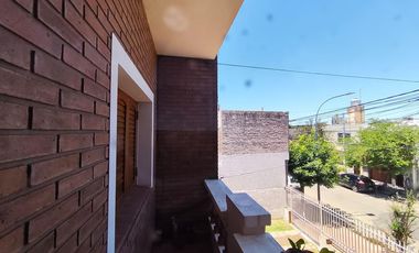 Oportunidad de alquiler casa de tres dormitorios en San Vicente