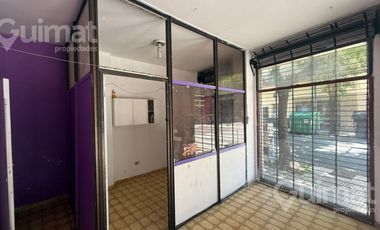 Local en EN ESQUINA, PASCO Y HUMERTO PRIMO.