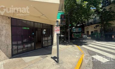 Local en EN ESQUINA, PASCO Y HUMERTO PRIMO.