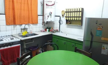VENTA DE CASA 3 AMBIENTES EN RAMOS MEJIA SUR