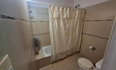 Venta de casa con pileta en General Rodriguez