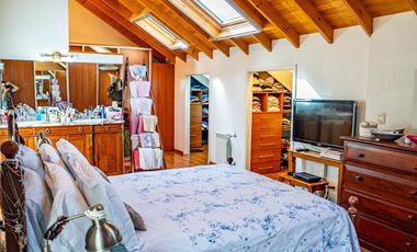 CHALET EN EXCELENTE UBICACION