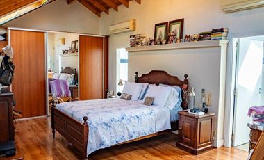 CHALET EN EXCELENTE UBICACION