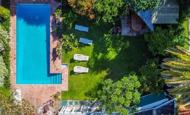 CHALET EN EXCELENTE UBICACION