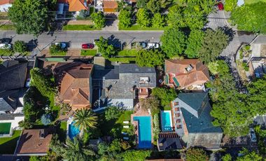 CHALET EN EXCELENTE UBICACION