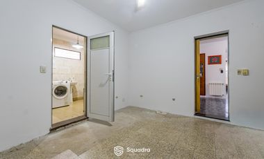 VENTA - Casa 3 dormitorios, con jardín y parrillero   local - Barrio, La Florida, Rosario.