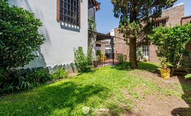 VENTA - Casa 3 dormitorios, con jardín y parrillero   local - Barrio, La Florida, Rosario.