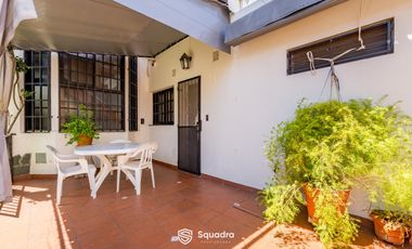 VENTA - Casa 3 dormitorios, con jardín y parrillero   local - Barrio, La Florida, Rosario.