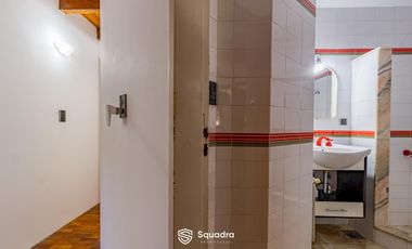 VENTA - Casa 3 dormitorios, con jardín y parrillero   local - Barrio, La Florida, Rosario.