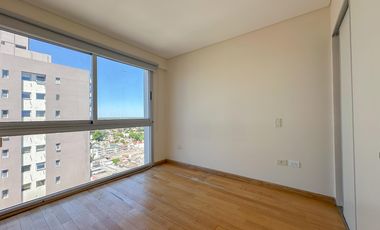 Departamento de 4 ambientes en Banfield Este con cochera y terraza propia