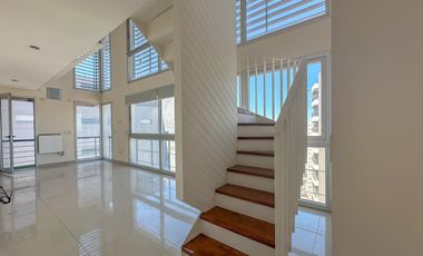 Departamento de 4 ambientes en Banfield Este con cochera y terraza propia